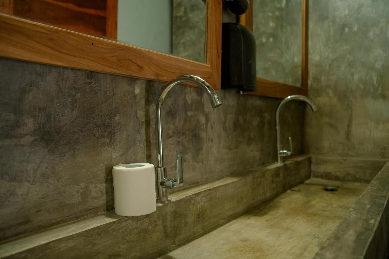 Waiwas Hostel Kuta  المظهر الخارجي الصورة